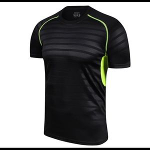 Men’s workout top